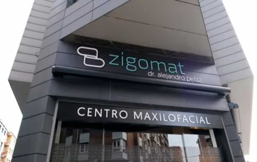 Qué revisa un dentista en una primera visita